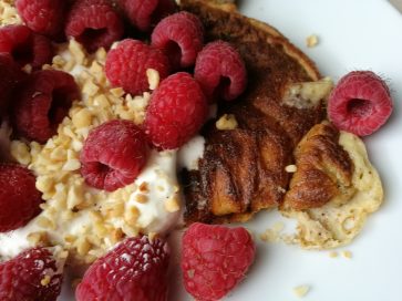 Mehr über den Artikel erfahren Keto Pancakes mit Mascarpone – Mascarpone Pfannkuchen