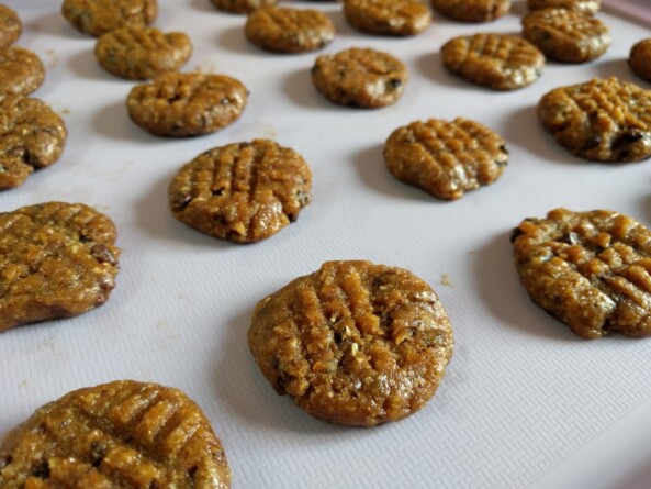 Haselnuss Cookies backen