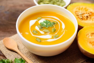 Mehr über den Artikel erfahren Keto Kürbis Suppe